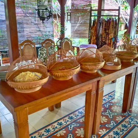 Ndalem Nitihardjan Hotel Magelang Bagian luar foto