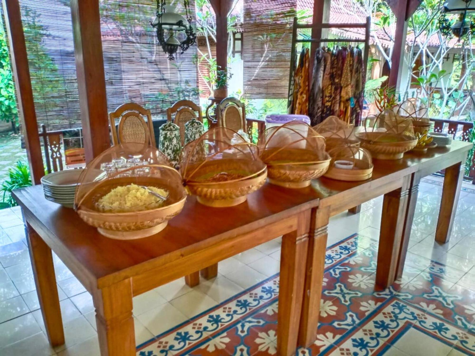 Ndalem Nitihardjan Hotel Magelang Bagian luar foto
